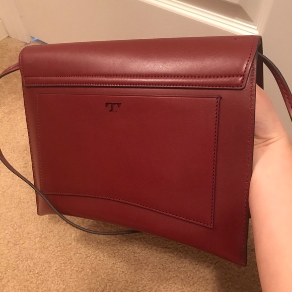 Tory Burch Leather Shoulder Bag - Picture 3 of 9